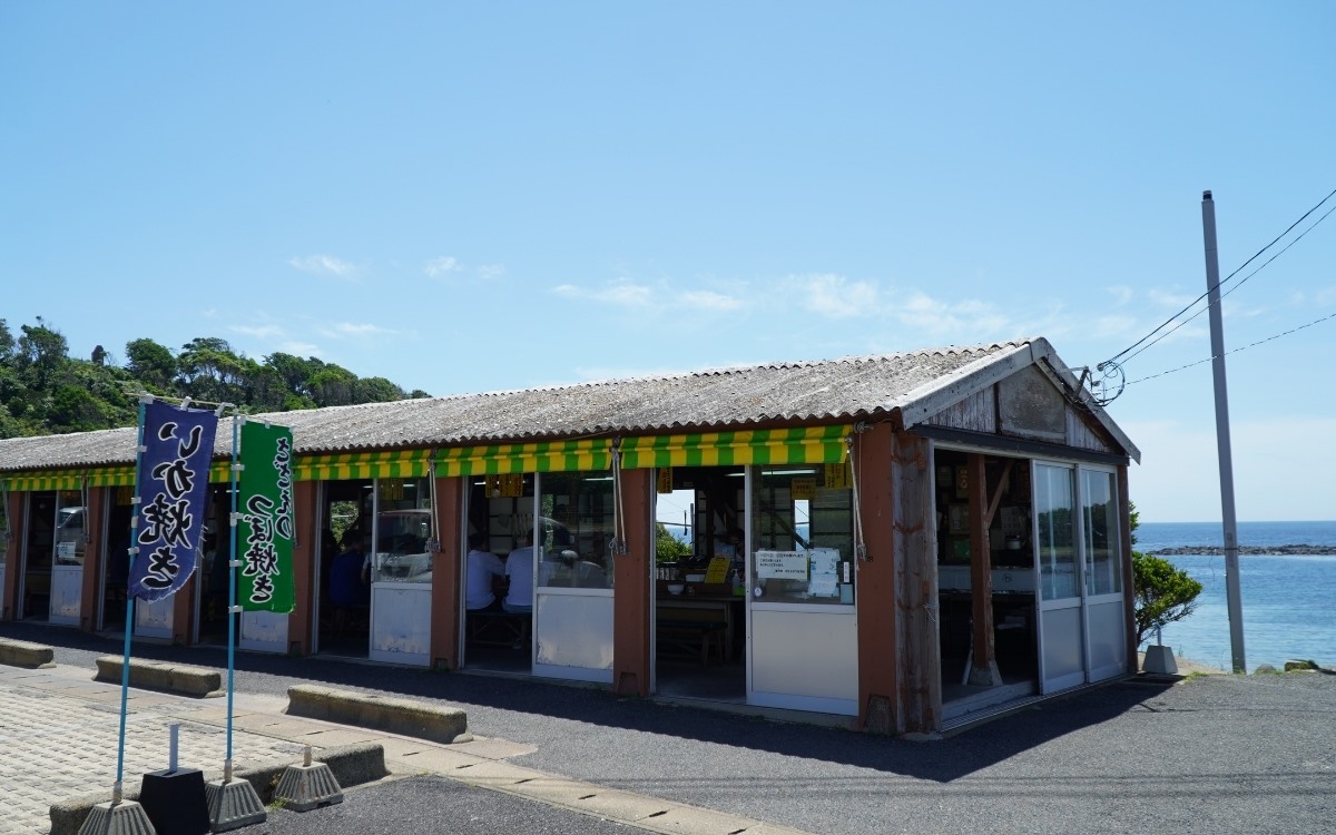 サザエのつぼ焼き売店