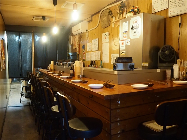肉とちょい呑み屋　トト.