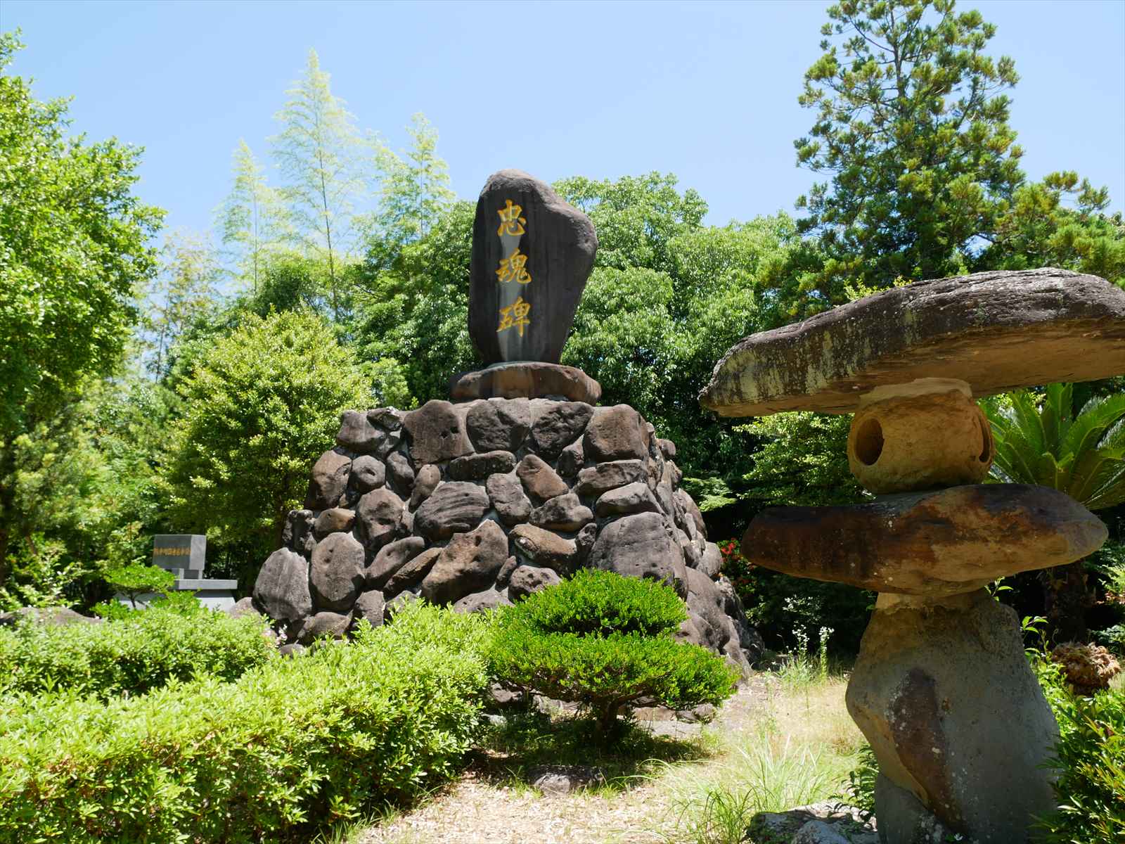 忠霊塔公園（忠魂碑）