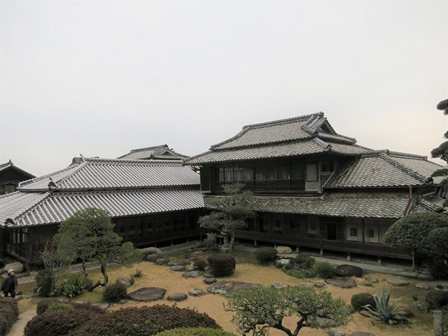 鍋島邸